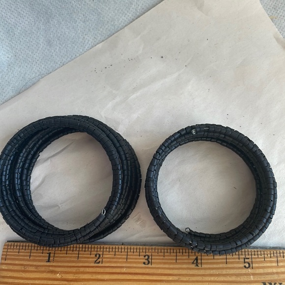 5 pcs Wood beads cuff bracelet snake holiday Christmas stuffing black - Picture 6 of 16